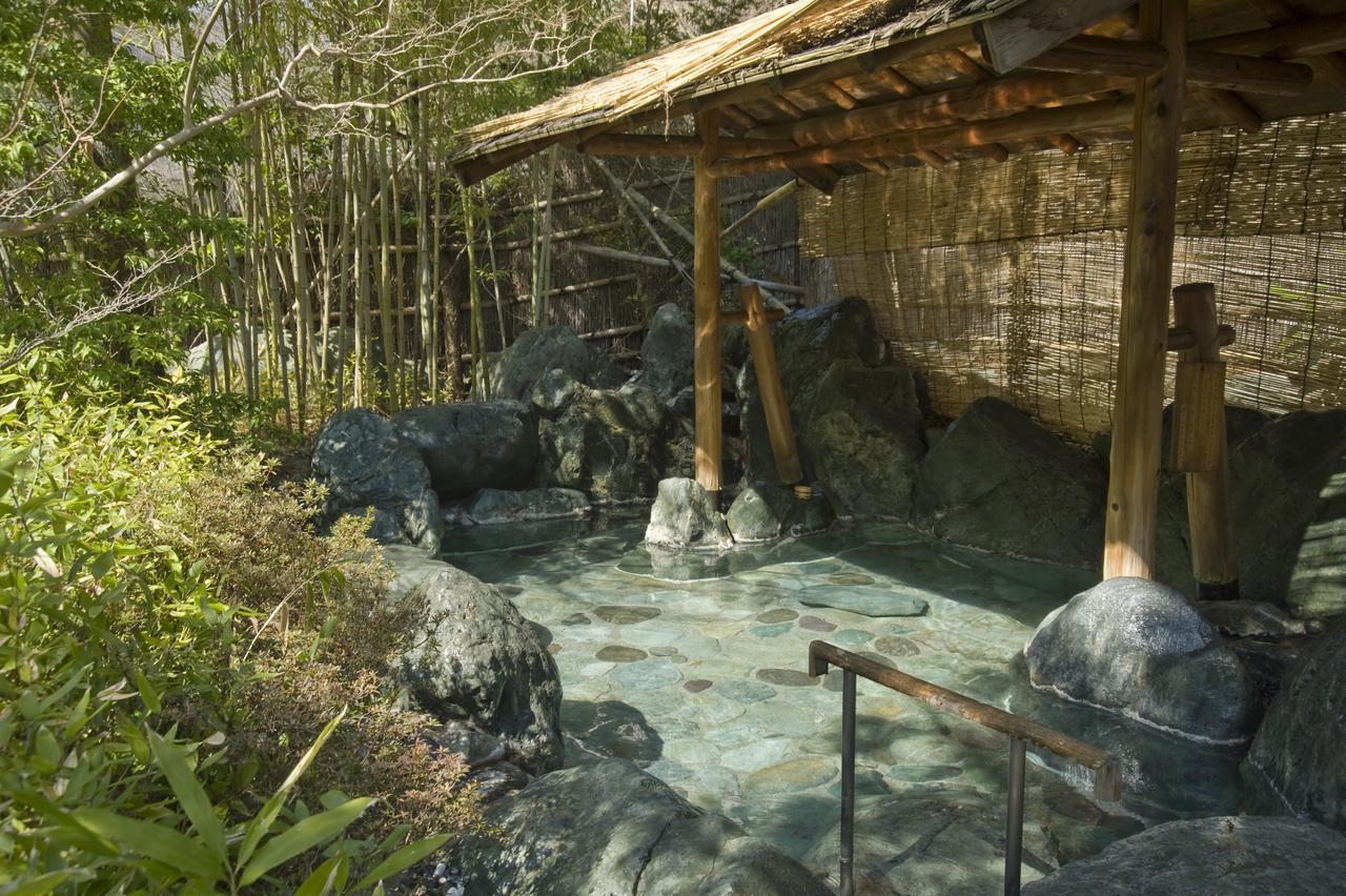 Nishiyama Onsen Keiunkan Ryokan